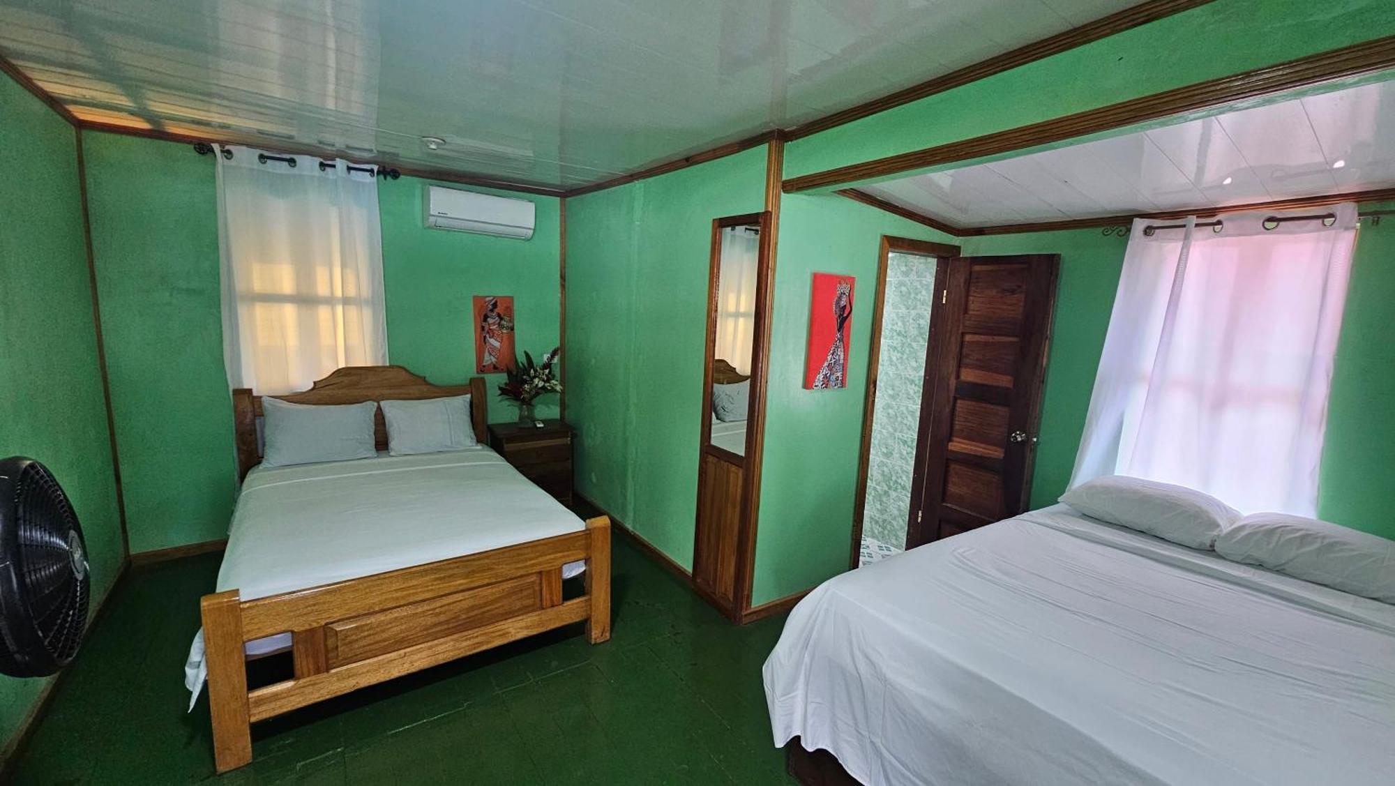 Bastimentos Hill Guest House Bocas del Toro Eksteriør billede